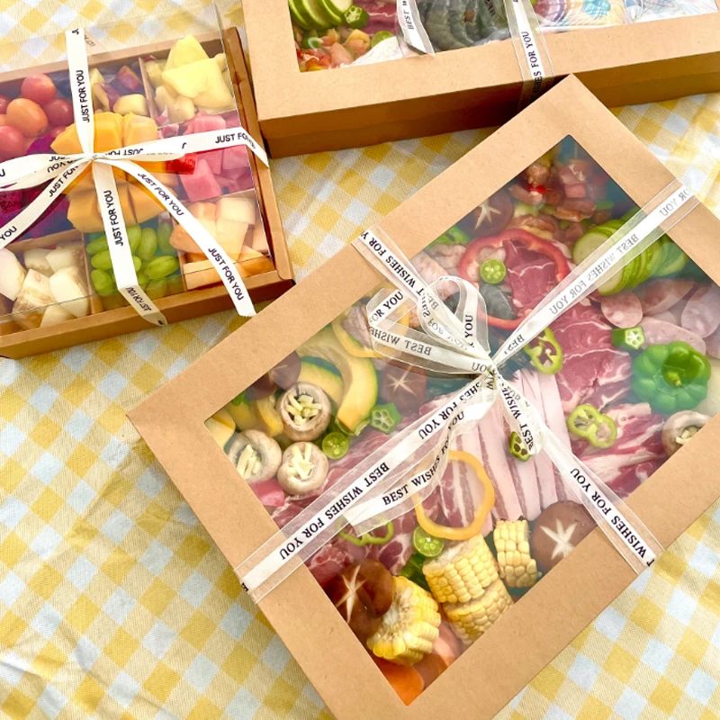 Упаковочные коробки для конфет и фруктов