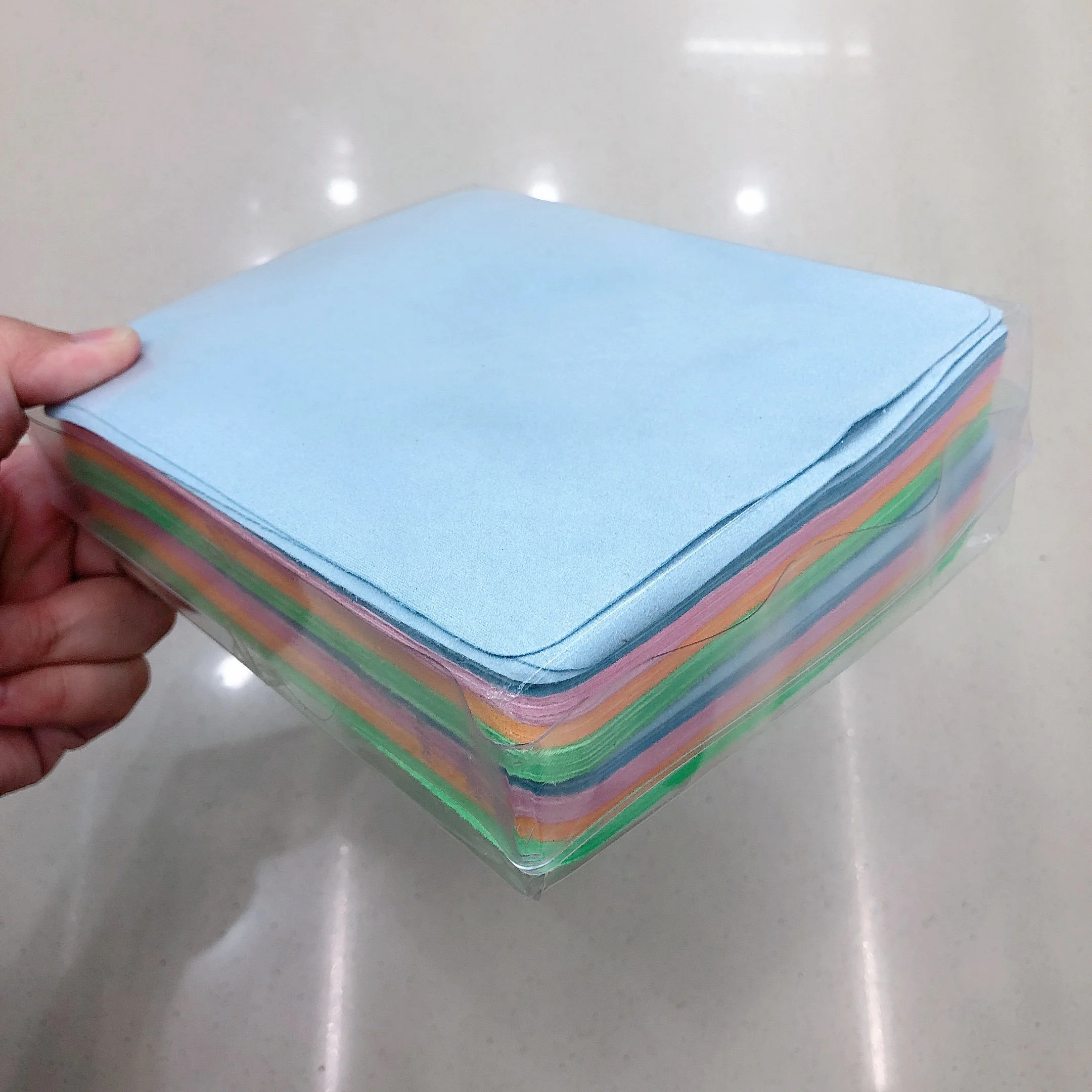 Island Silk Suede High Quality 4 Colors Mixed Soft Microfiber Eyeglasses PVC Package Cleaning Cloth Magic Sunglasses Cloths