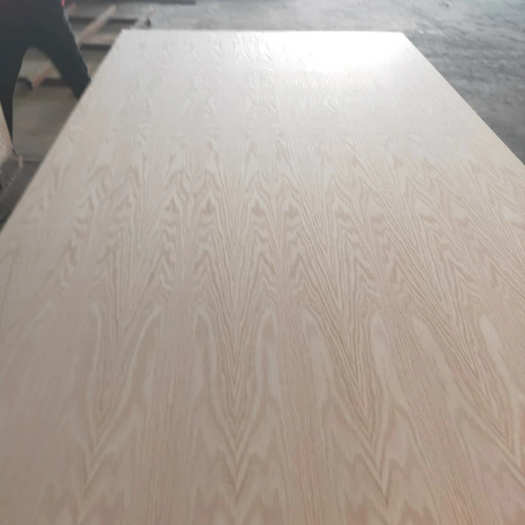 Cheap Commercial Veneer Faced Blockboards / Block Board Red Oak Plywood For Wardrobe