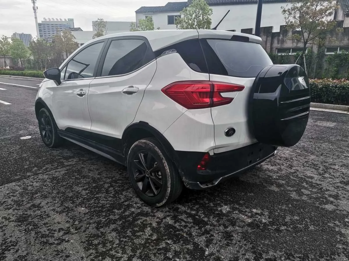 Б/у 2019 BYD Юань Электрический внедорожник NEDC диапазон 410 км только в том случае 1000kms б/у