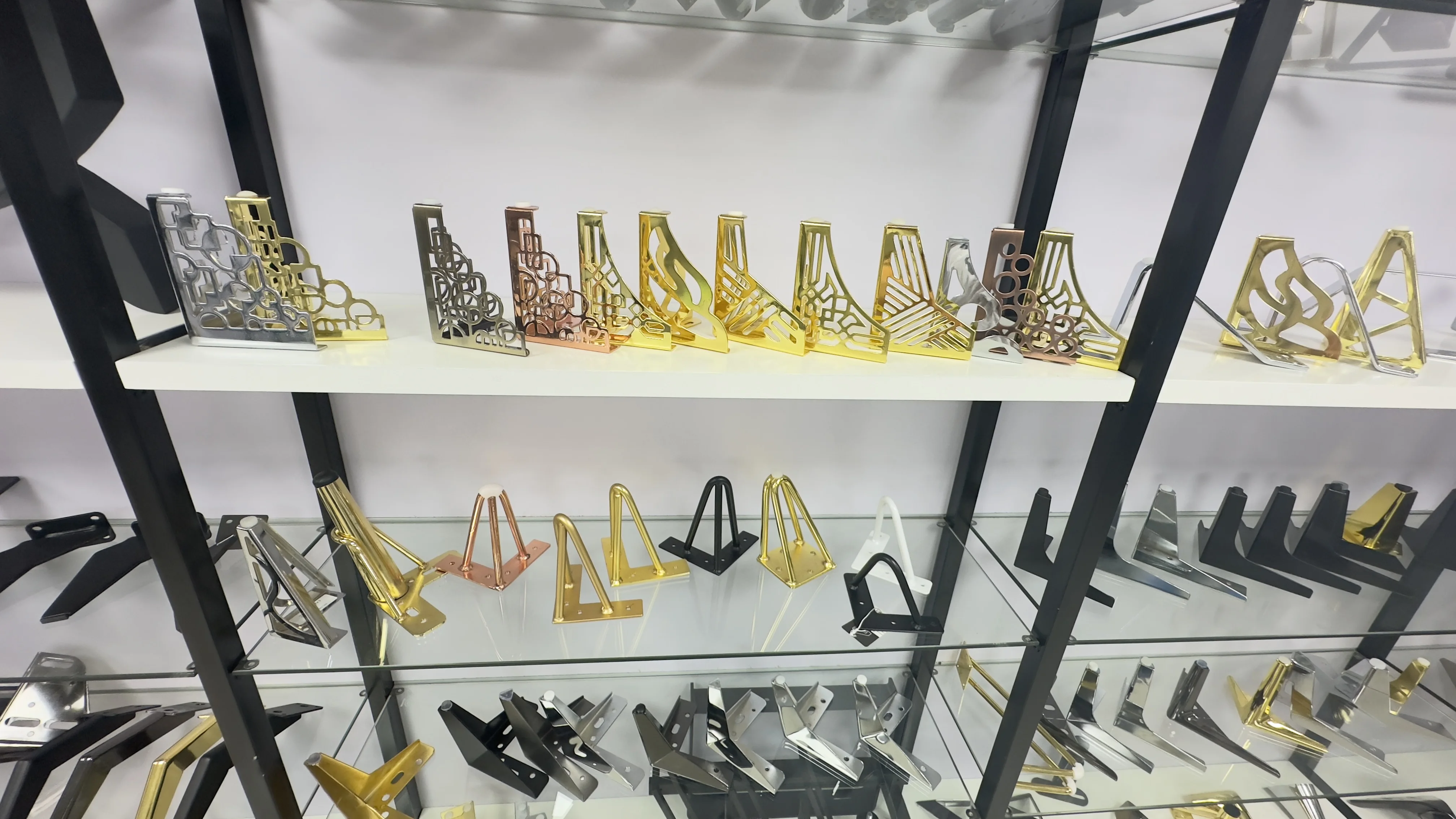 Various Styles Cast Iron Furniture Bed Legs European Style Furniture Legs Steel Coffee TableLegs for Sofa Cabinet Legs for Chair