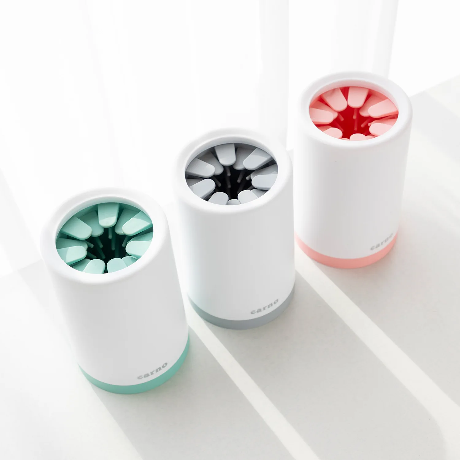 Outdoor Portable Pet Paw Cleaning Cup Dog Feet Foot Cleaner Washing Cup Dog Cleaning Supplies Foot Washer