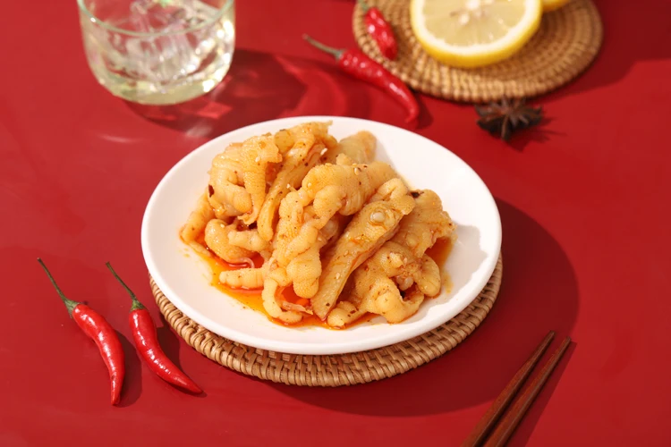 
Professional food snacks chicken feet spicy snacks chinese spicy boneless chicken feet 