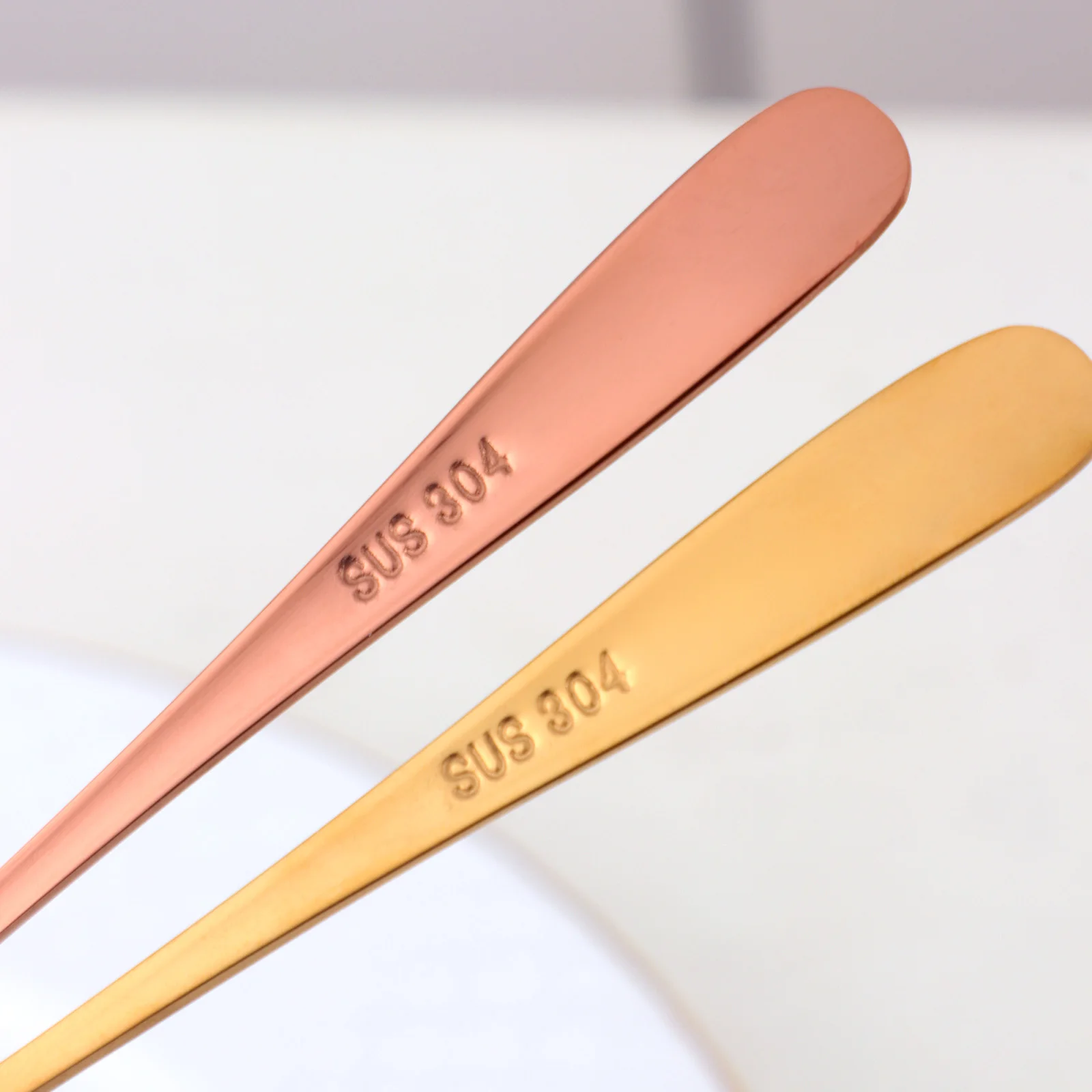 Wholesale Stainless Steel Reusable Dessert Cake Fork Silver Gold Rose Gold Black Fruit Fork