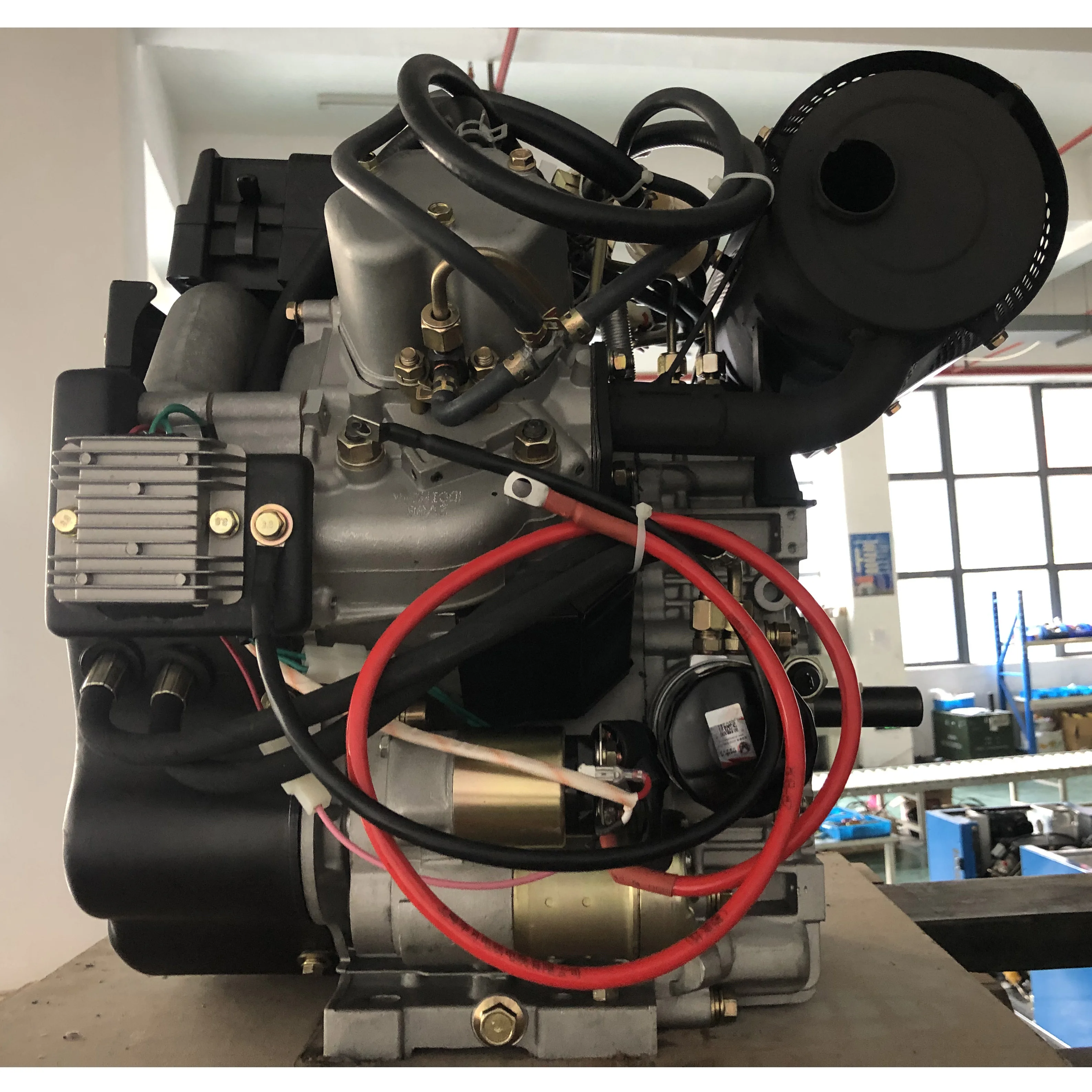 С воздушным охлаждением V twin 4-тактный дизельный двигатель man