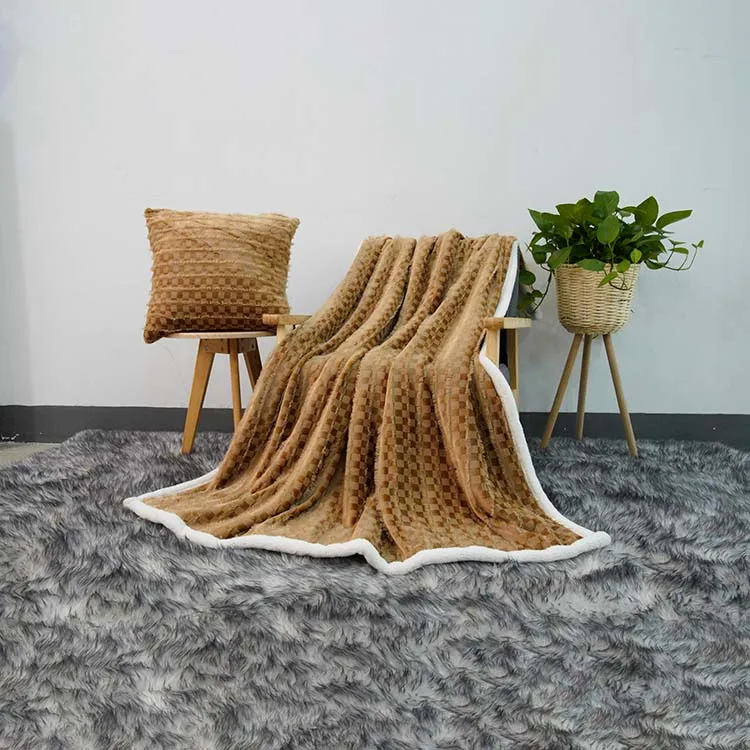 Fluffy Multi Color Plaid Pattern Double SIded Custom 100% Polyester Check Faux Rabbit Fur Blanket