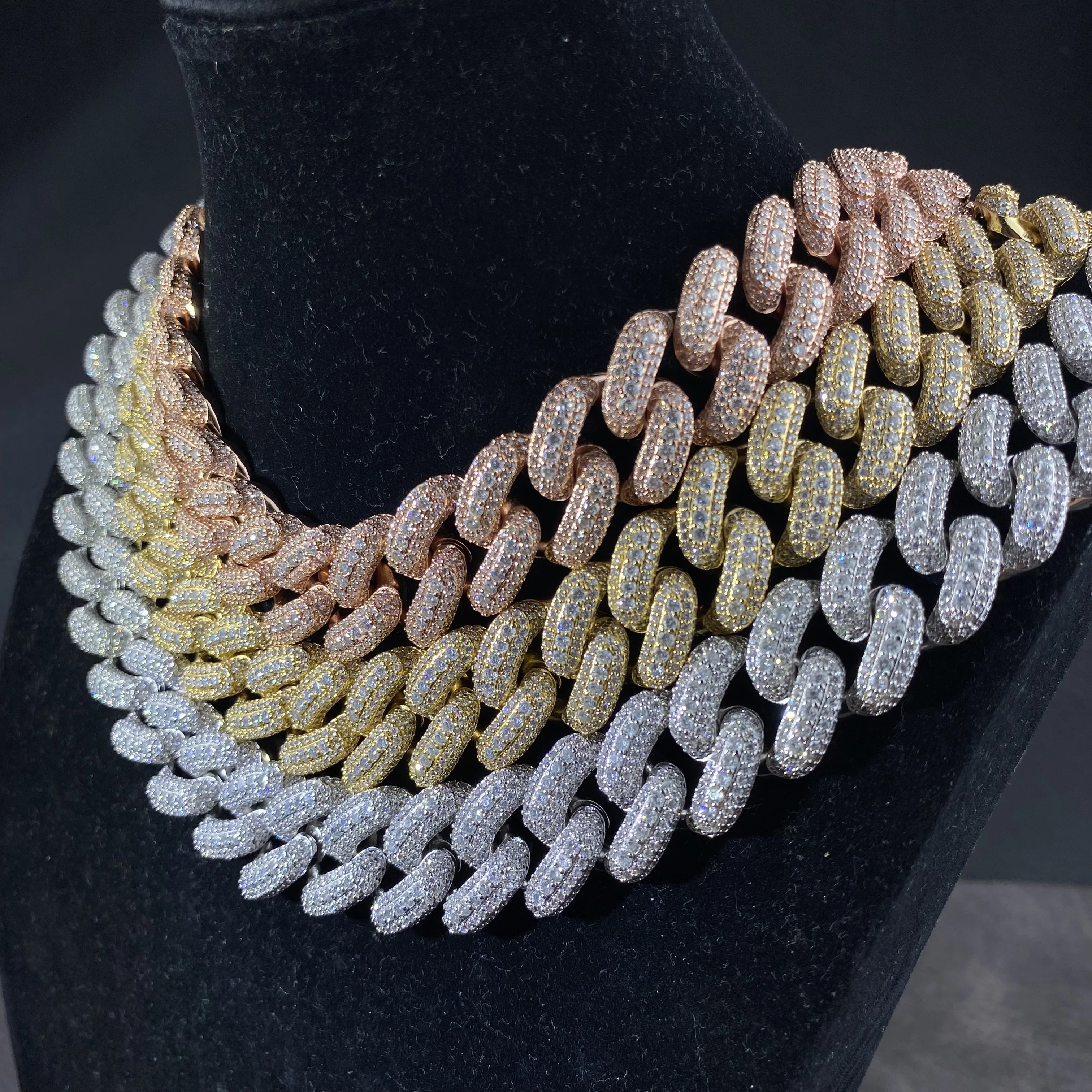 Fashion Jewelry big size Wholesale ced Out Men Hip Hop Bling jewelry brass AAAAA+ CZ Men Miami Cuban Curb link chains