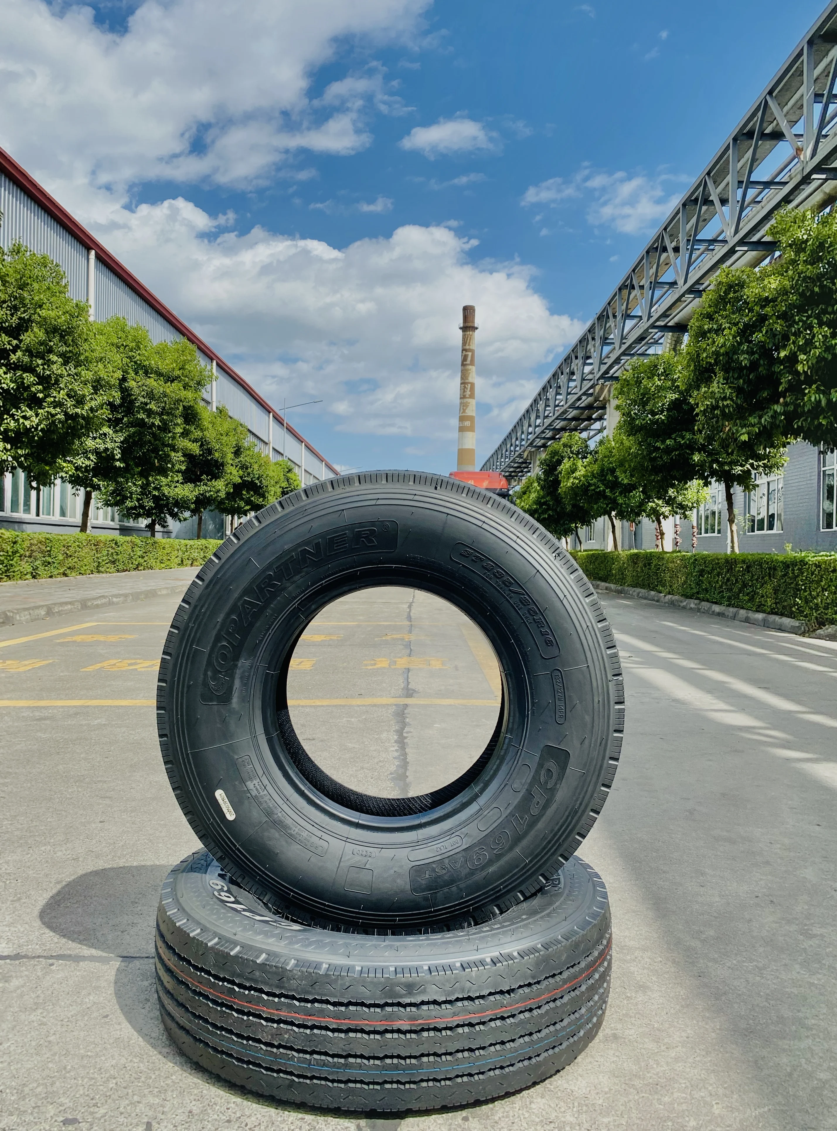 Автомобильные шины для прицепов St175/80r13 St205/75r14 St205/75r15 St225/75r15 St235/80r16 Amrican