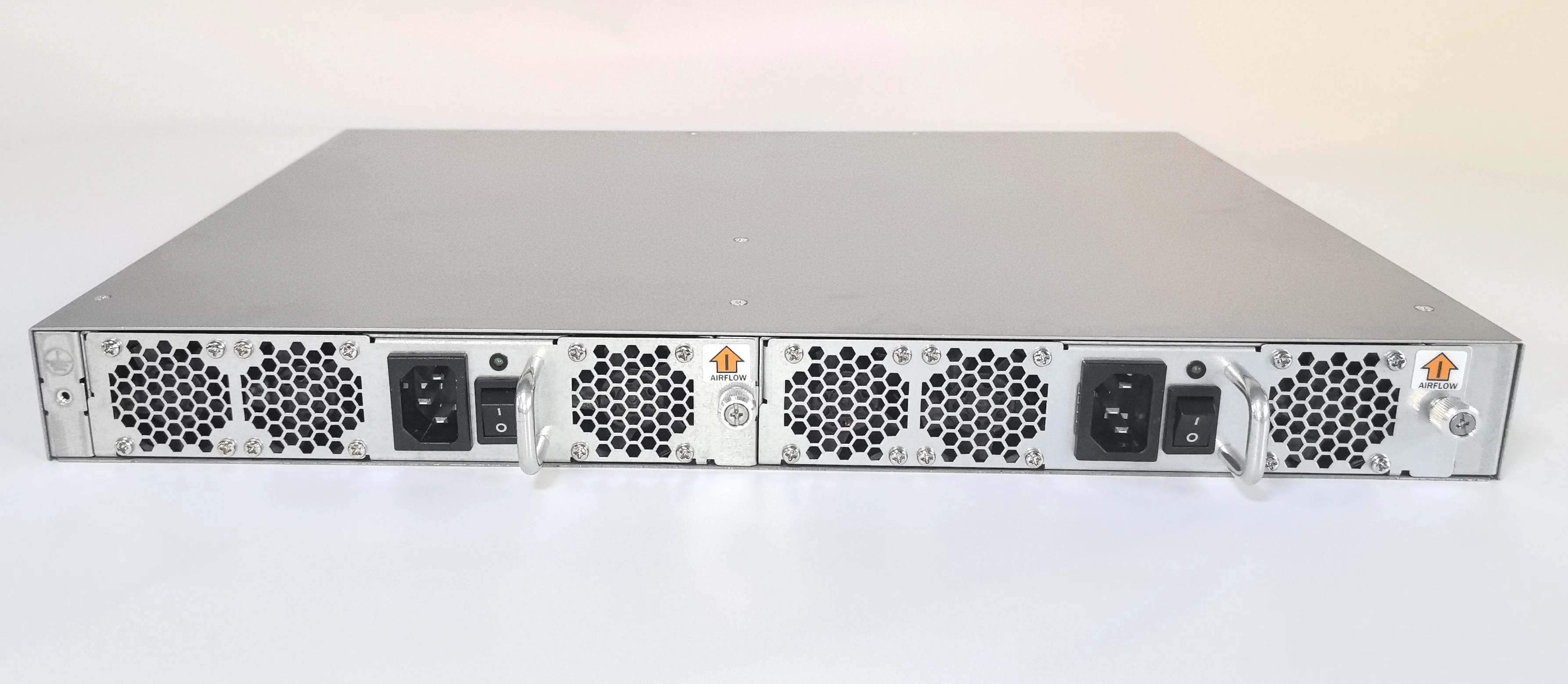 Переключатели BR-G720-24-32G-R предприятия парча G720