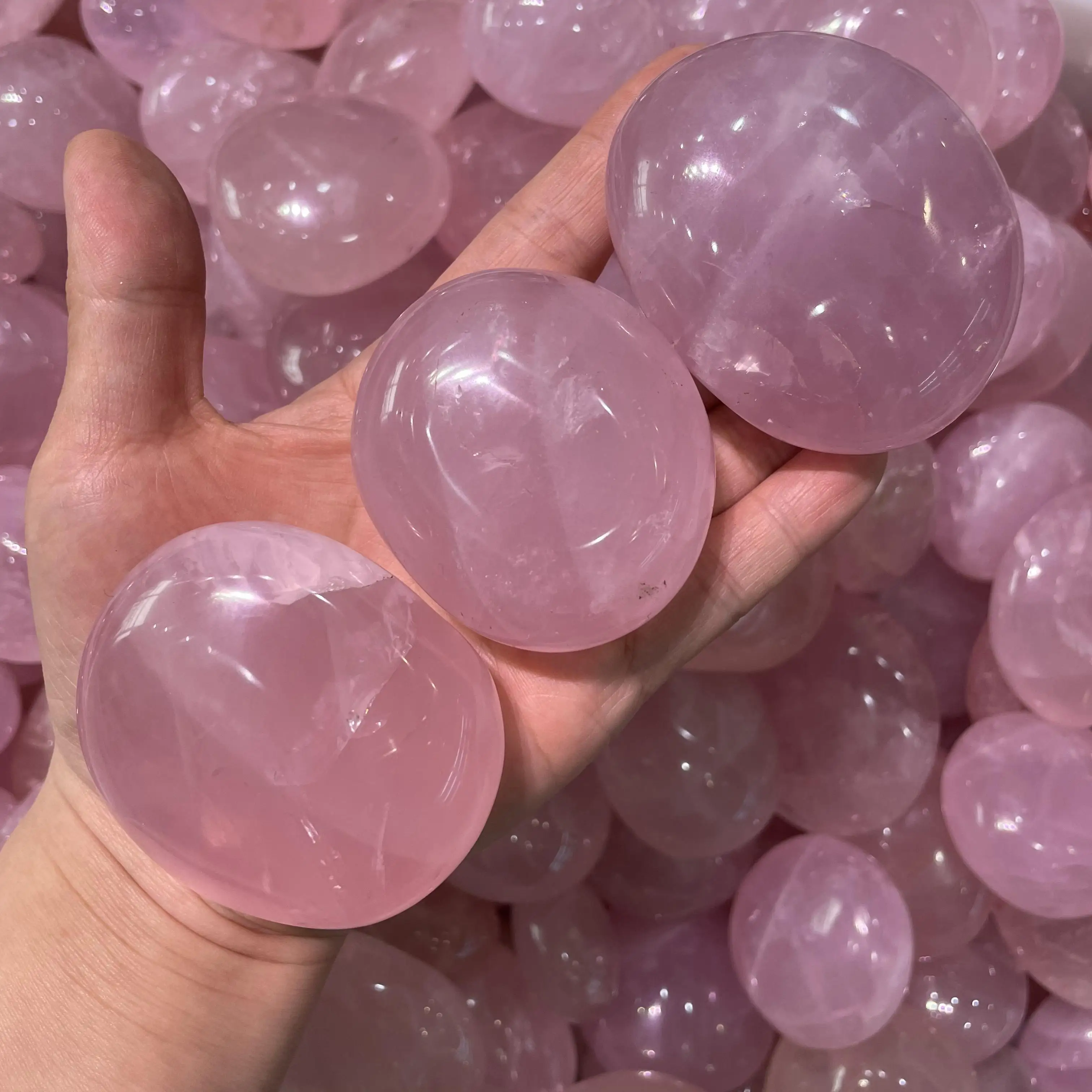 Wholesale natural dark rose quartz palm stone pink color crystals healing gemstone with starline for Wedding Souvenir