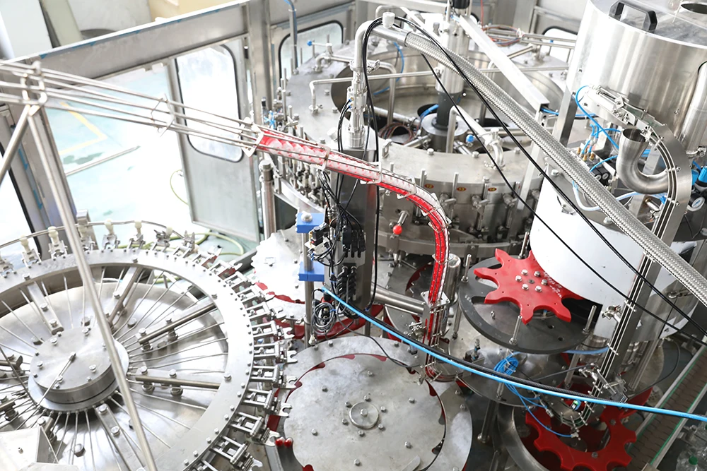 Automatic carbonated water processing machine/soft drink bottling equipment/carbonated beverage bottling plant