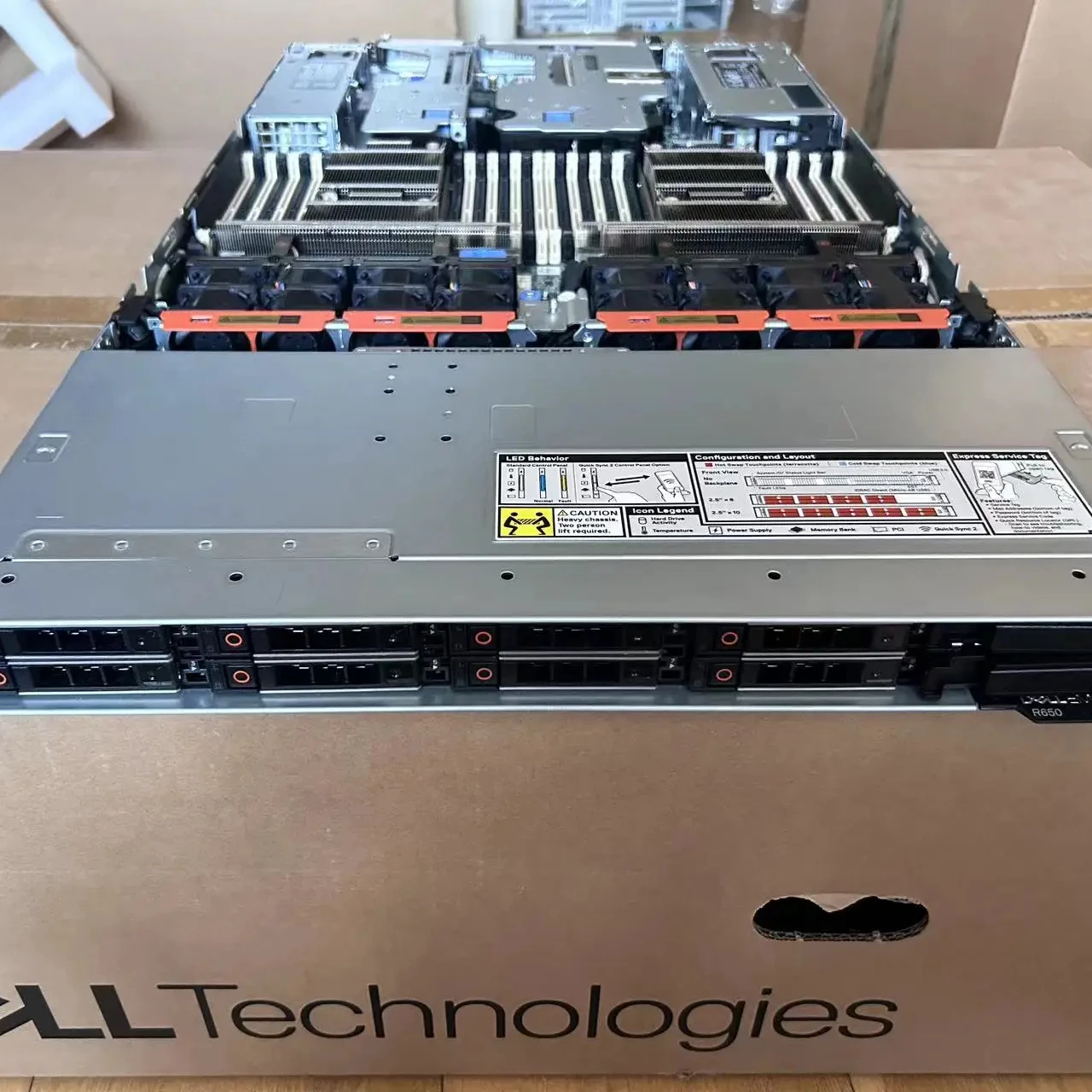 dells PowerEdge R650 2 x 28 Core 2.0GHz Gold 6330 256GB 6 x 1.92TB SSD H745 2u Rack server