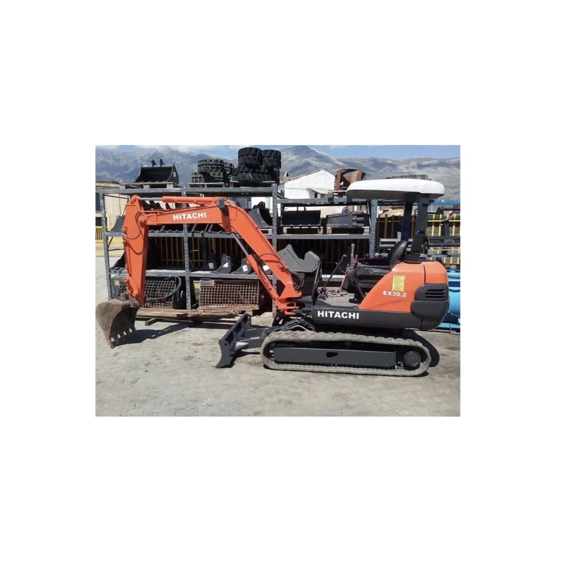 HITACHII EX30 Secondhand Digger for Home Used Small Crawler Excavator 3 Ton Shanghai Provided Bangladesh Original 1 Set Orange