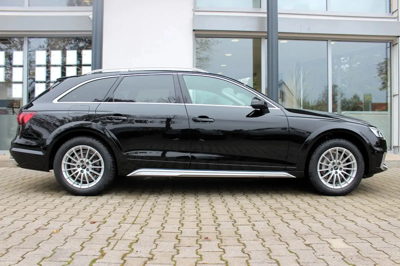 BEST DISCOUNT SALES FOR Used Audi A4 Allroad quattro 40TDI WAGON Available for Delivery