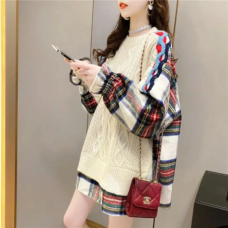 
2020 autumn and winter new net celebrity lazy wind sweater pullover Korean loose wild plus size twist knit sweater women trend 