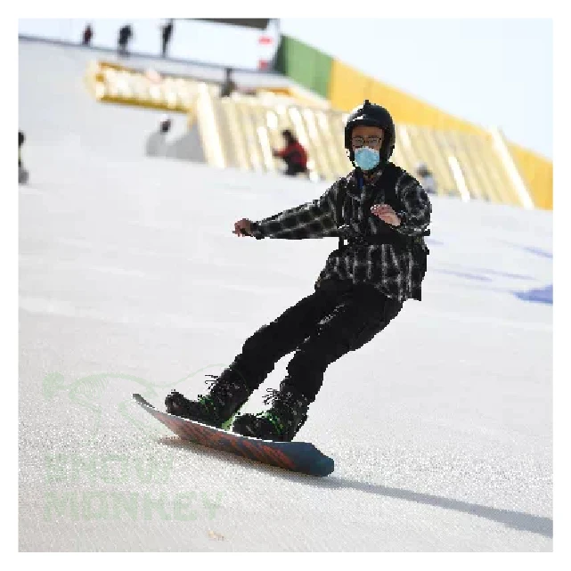 Dry Slope Indoor Outdoor Artificial Skiing  snowboarding Snow skiing slopes