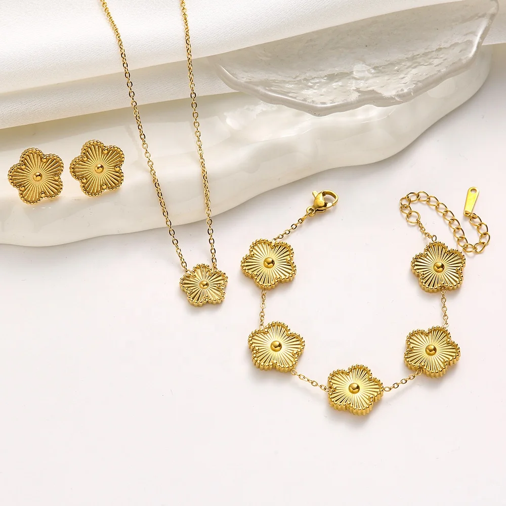 Dr. Jewelry 3Pcs Stainless Steel PVD 18K Gold Plated Waterproof Tarnish Free Zircon Four-leaf Clover Flower Jewelry Set for Her