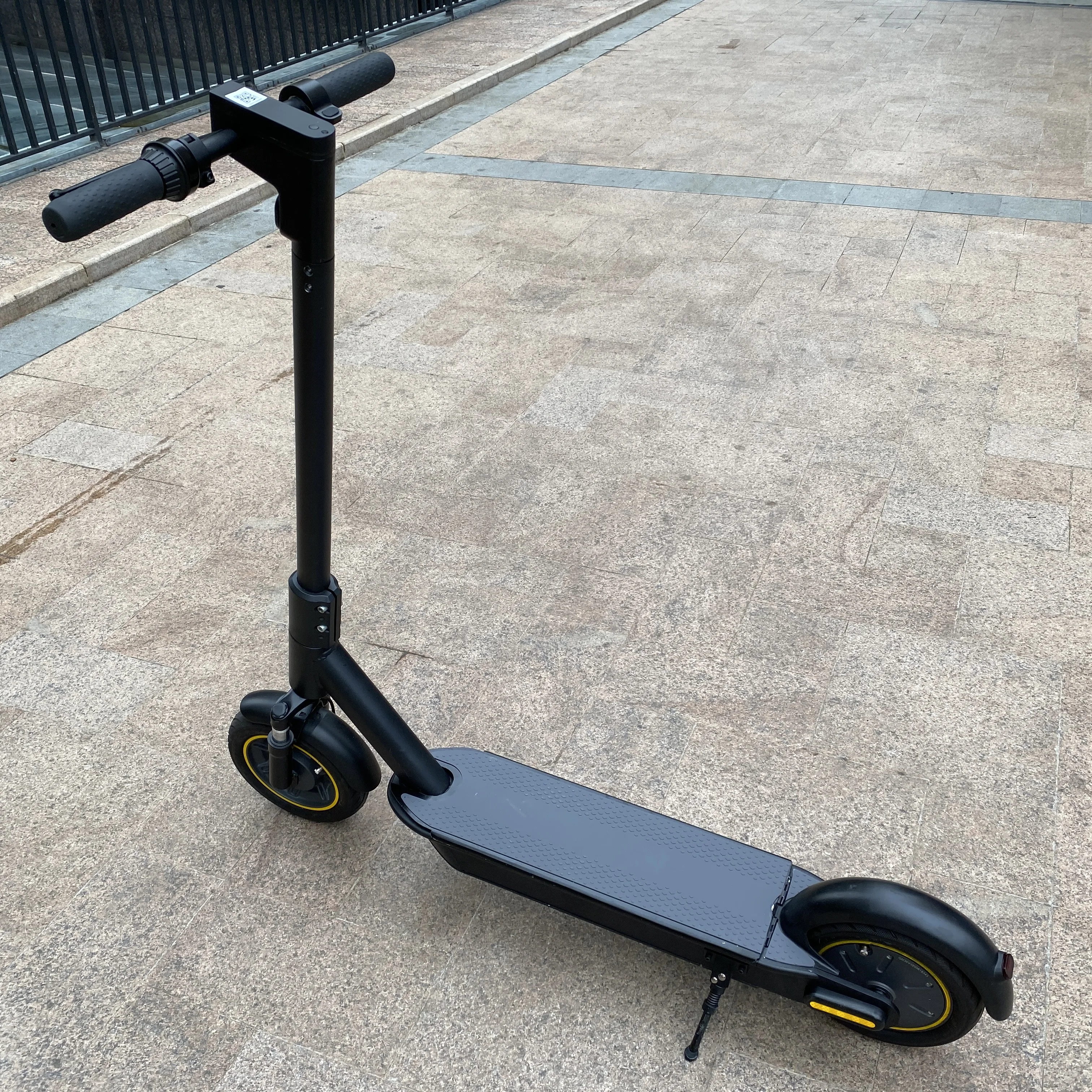 Dockless Rental Scooter Ride Sharing Electric Scooter GPS 4G IoT Two Wheel Kick Scooter Rental