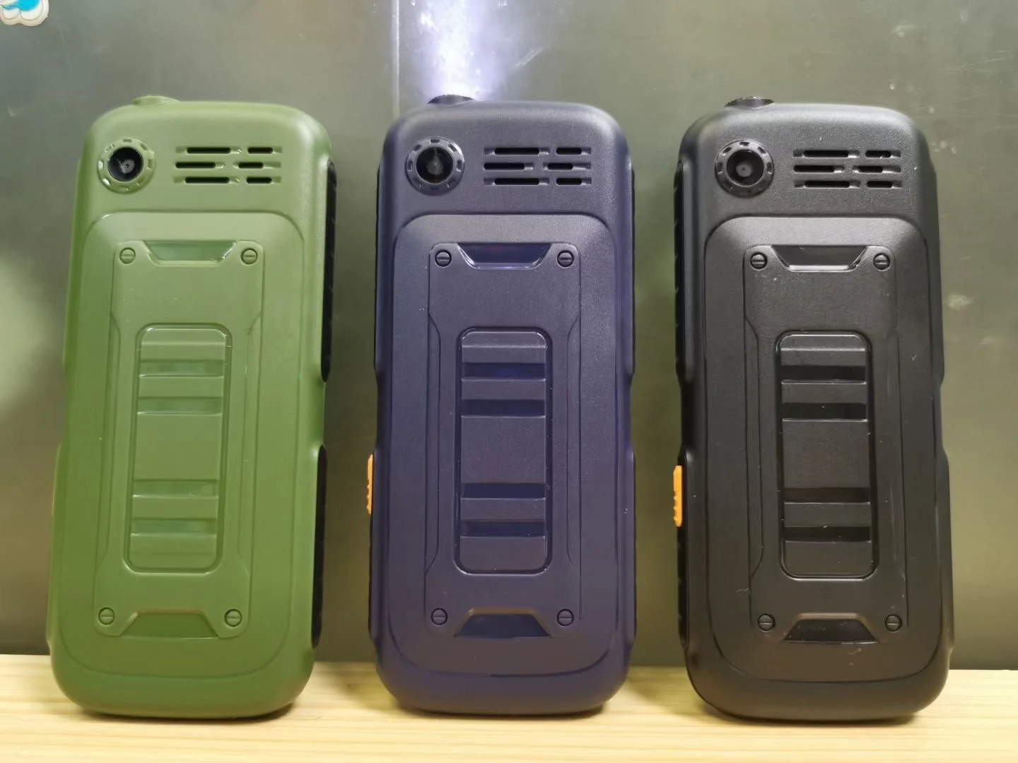 hot sellings 2023 S006 big battery rugged feature mobile phone with power bank