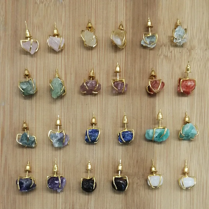 Серьги-гвоздики из натурального камня