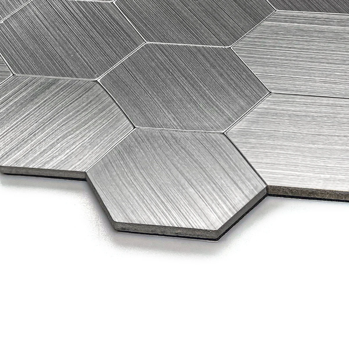 Factory Outlet Peel And Stick Wall Tiles PVC Waterproof Home Decoration 3D Self-Adhesive Metal Mosaic Decoration Wall Covering