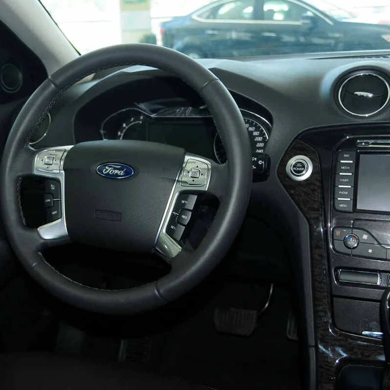 2011 2.3L Style Mondeo Zest Four-wheel five-door left-handed steering wheel Used Fuel Cars