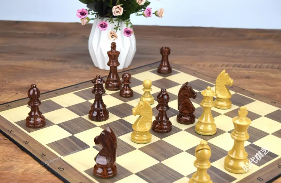 Germanic knight weighted chess folding chess board