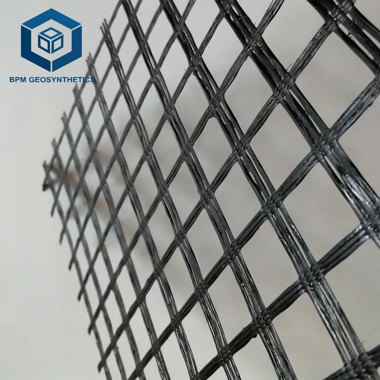  Высокопрочная георешетка из полиэстера Uniaxial 800-50 для дорожного строительства в