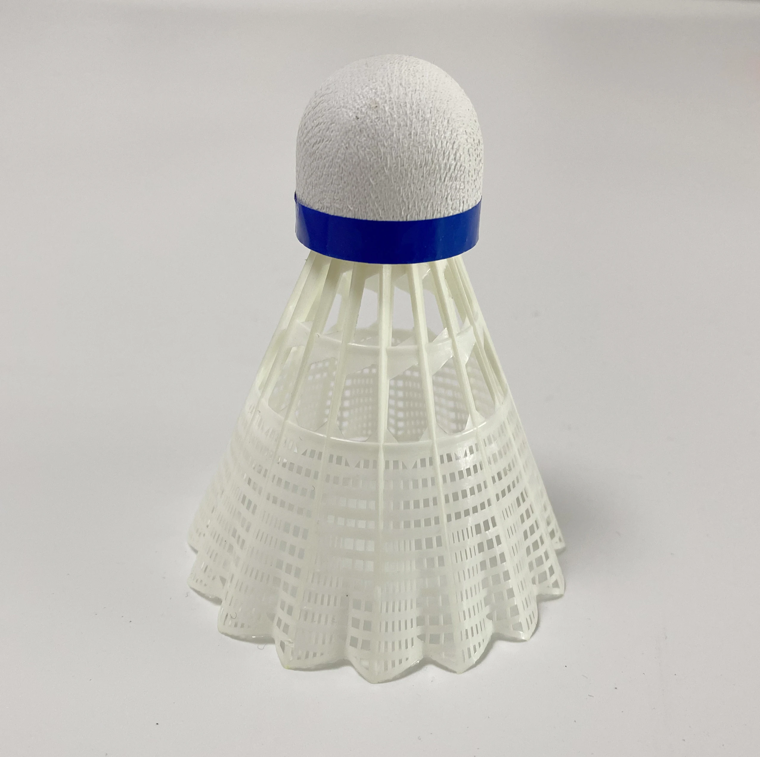 Best quality badminton shuttlecock feather super,nylon shuttlecock for outdoor exercise