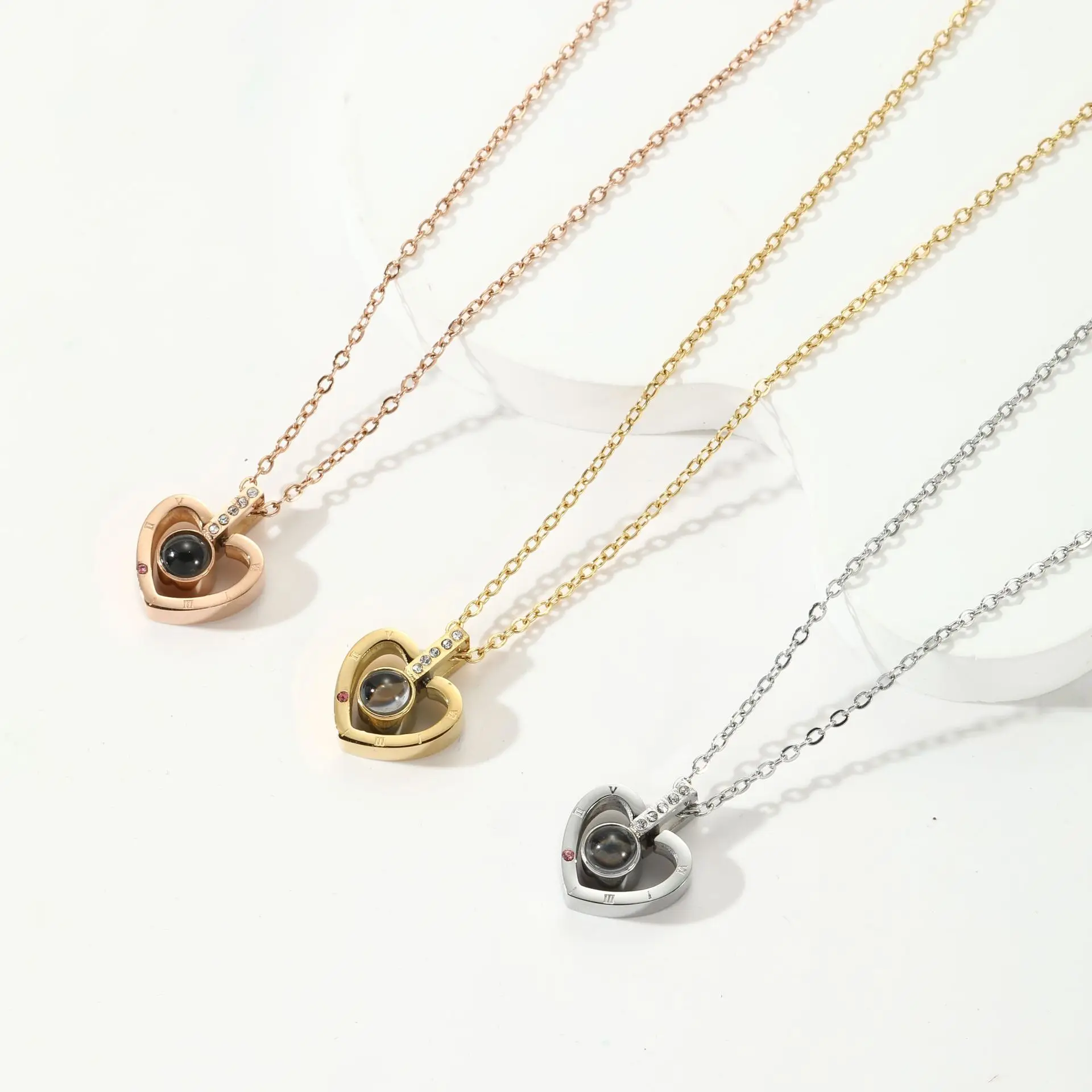 Hot Sale 18k Gold Plated Stainless Steel 100 Different Languages I Love You Women Wedding Jewelry Heart Pendant Necklace