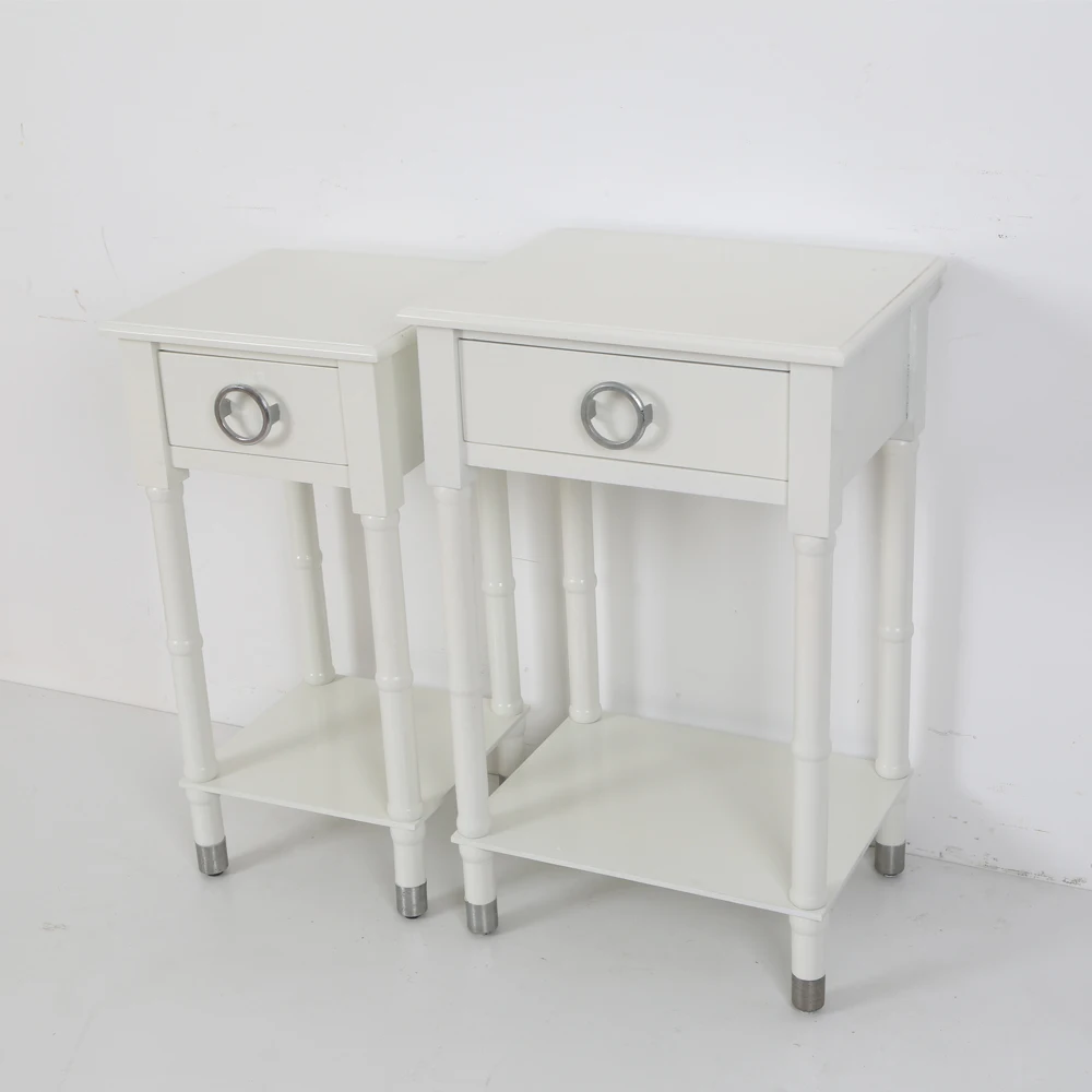 Домашний декор, акцент, белый стол, деревянный крыльцо, гостиная, боковой стол