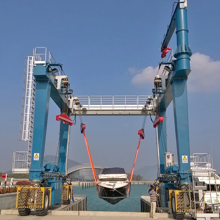 Best Sales High Quality 100 ton Mobile Boat Hoist Travel Lift Shipyard Crane