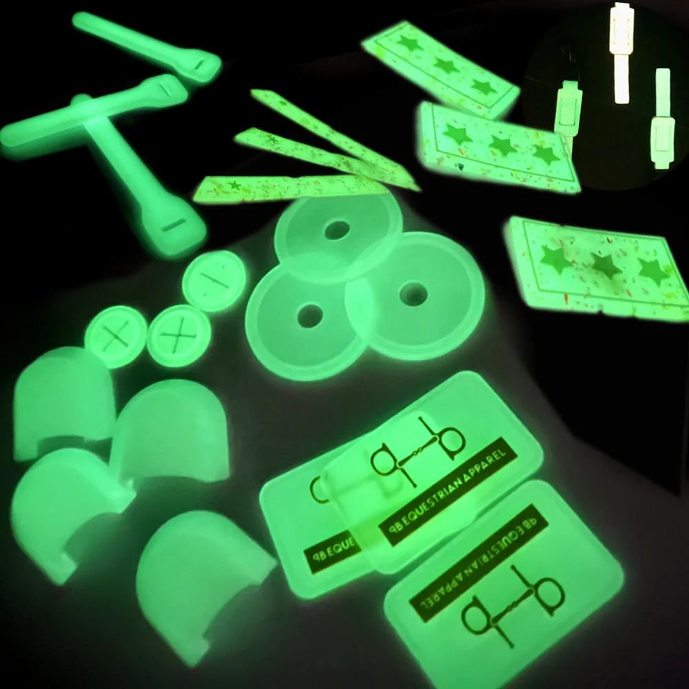 Glow In The Dark Garment Labels Noctilucence Star Custom Label Design Luminous Labels For Clothing Garment Sport Bags