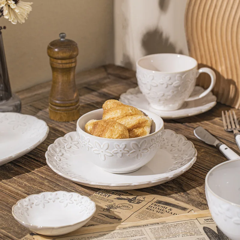 Wholesale Embossed Cup and Plate Ceramic Coffee Afternoon Tea Lace European Style Set Coffee Cup and Tableware Home Use
