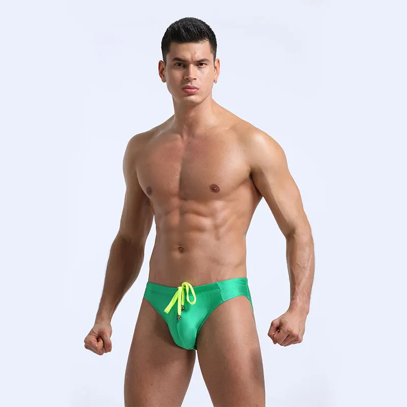 Custom logo  Mens Swim Brief Adult Waterproof Briefs competitive Wholesale Swimwear