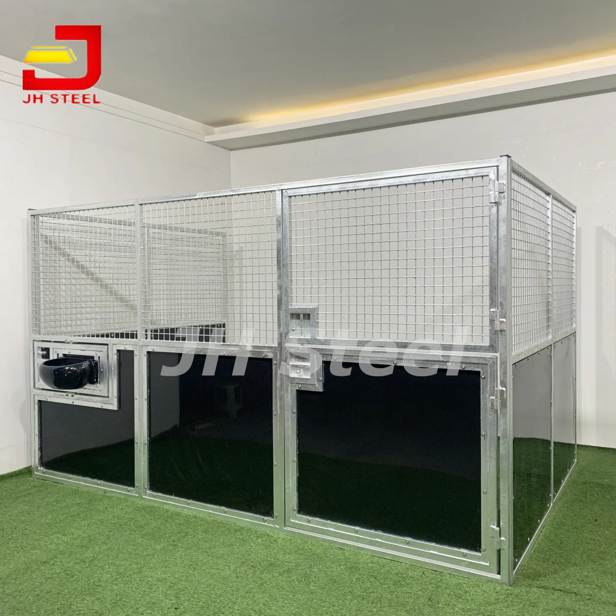 High Quality Fast Installation HDPE Infill Movable Horse Stable Panels with Sliding Door for sale