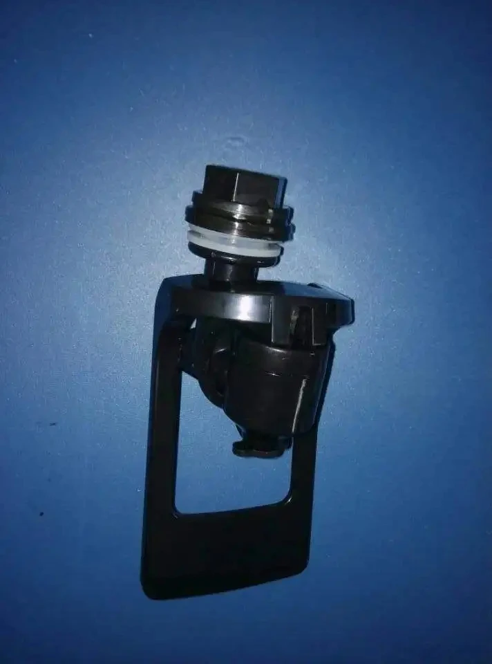 Stainless Steel Plastic Kitchen Containers Single Handle Drink Dispenser Water Tap with Pull out Spray for Bathroom Use