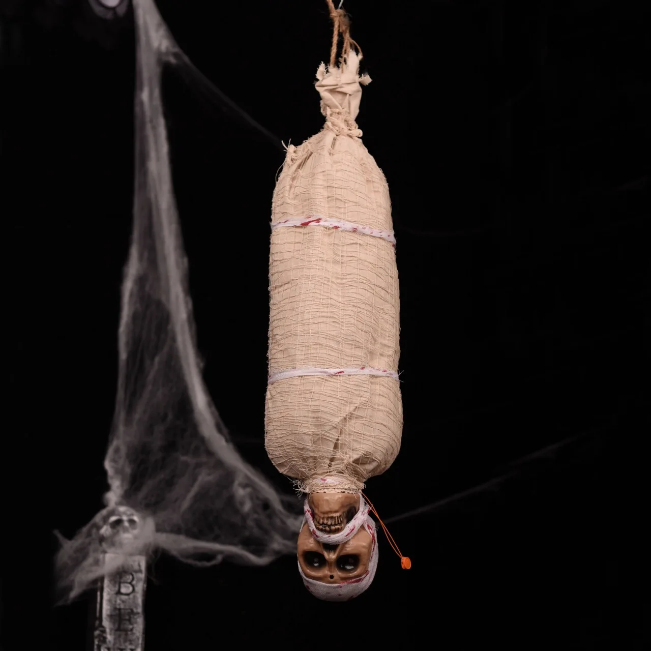 Halloween Decorations indoor Animated Root of Evil Prop with Spooky Sound Animatronic Scary Props Decor for Home Party Indoor