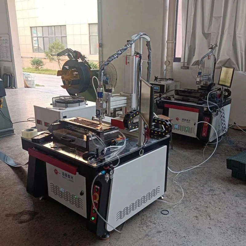 laser cutting machine small size open style precision cutting 1500W