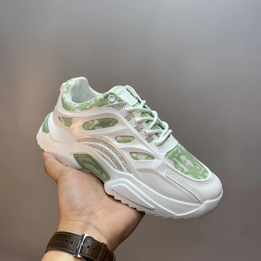 M4292 Bulk Wholesale men sports casual male fashion sneakers mixed type for mens black shoes stock men