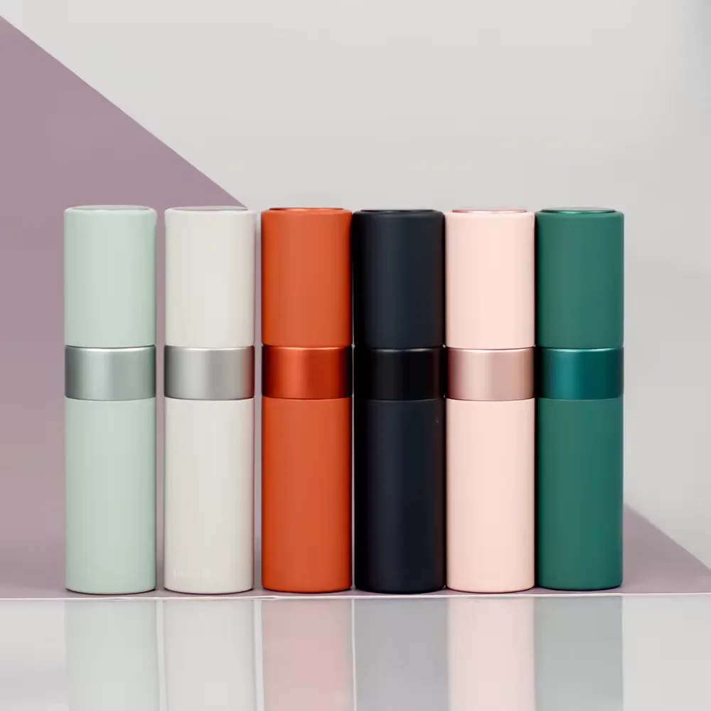 custom 5ml 8ml 10ml 20ml refillable aluminum round twist up perfume bottle Fresh spray oral spray antibacterial spray