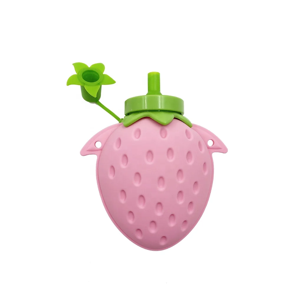 Dragon SV029 Wholesale Eco-Friendly Food Grade Silicone Kids Drink Water Bottle Lovely Strawberry shape