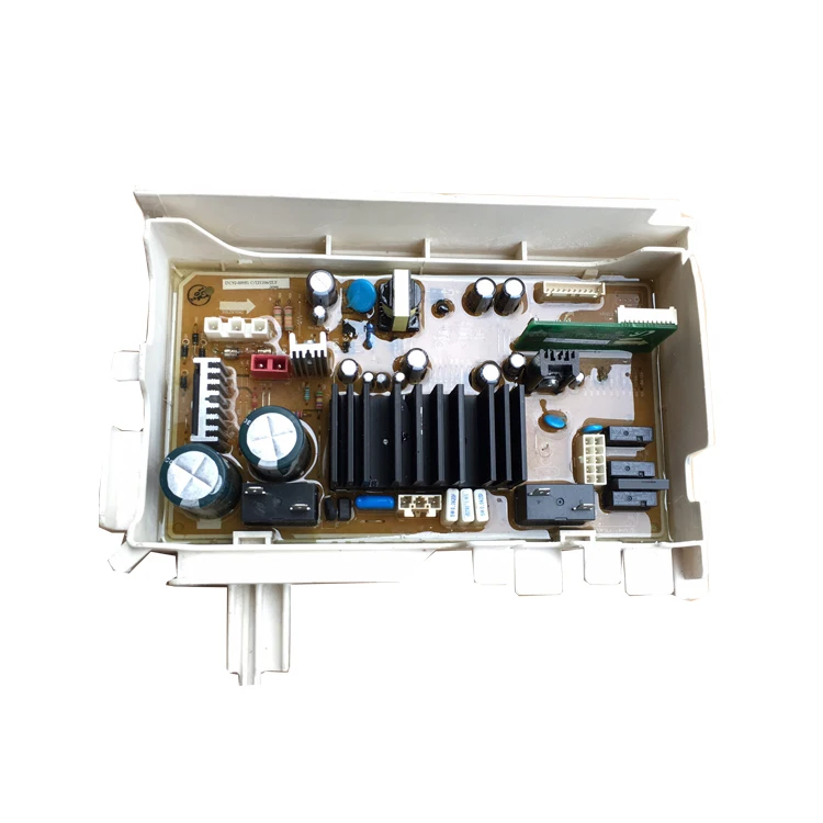 
 Персональный клиент принимает универсальный заказ печатной платы  