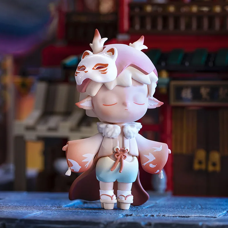 Hot sell indoor decorative statue Customized Blind Box Toys Make Your Own  Vinyl  Figure Toys For Collectibles