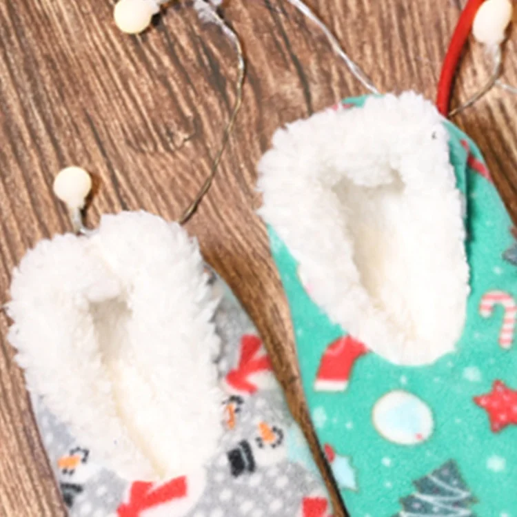 
wholesale adult floor socks moccasin fashionable knitted slipper shoe socks with rubber sole for adults sock slippers 