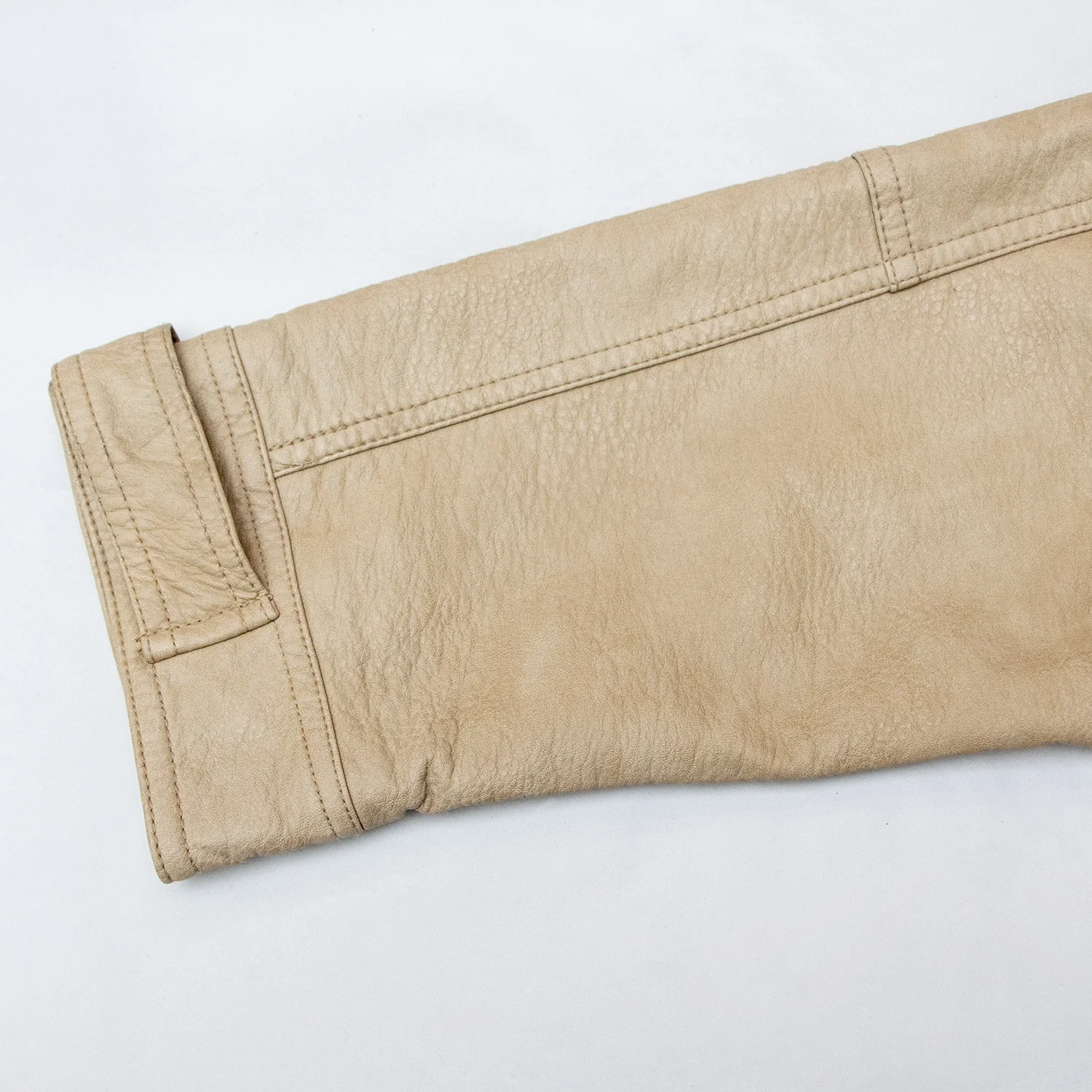 Wholesale Manufacturers Multi Pocket Casual Outerwear Custom Zipper Stylish Designer Beige Leather Bomber Jacket for Women