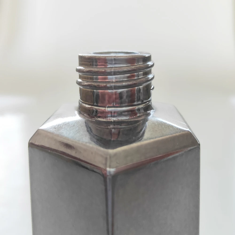 Mescente essential oil reed diffuser square bottle with wood cap