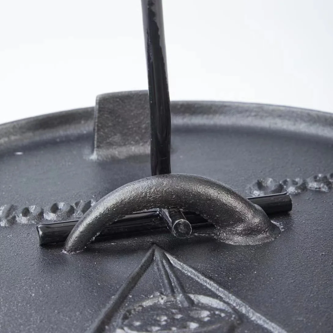 cast iron dutch oven set