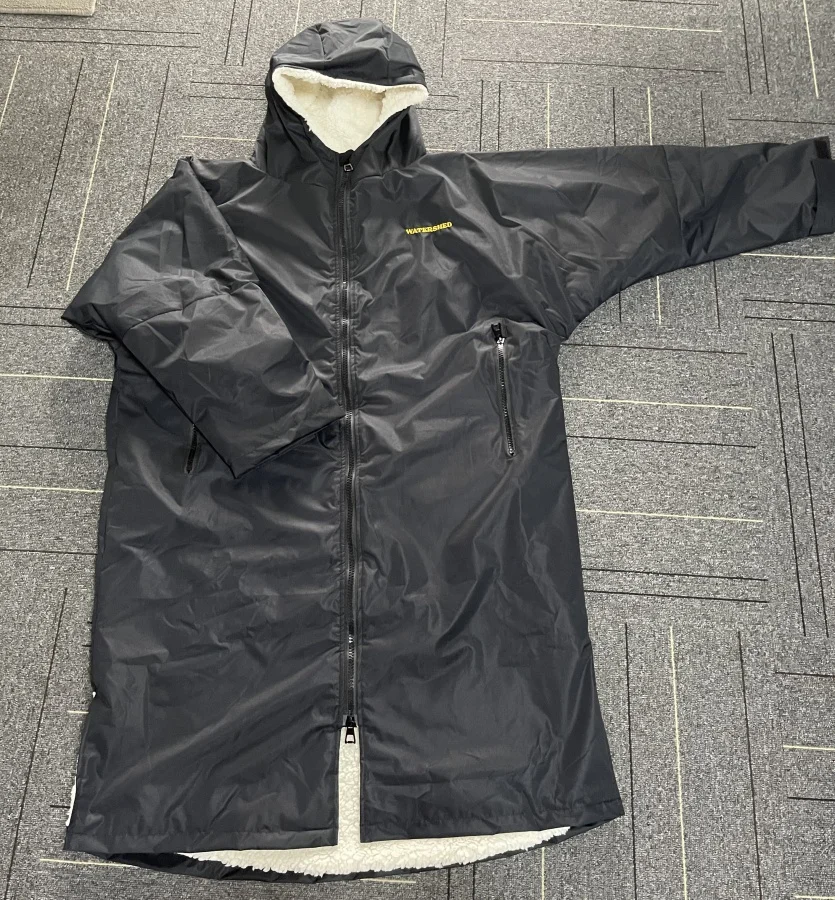 Wholesale customization surf parka jacket windproof waterproof swimming changing robe