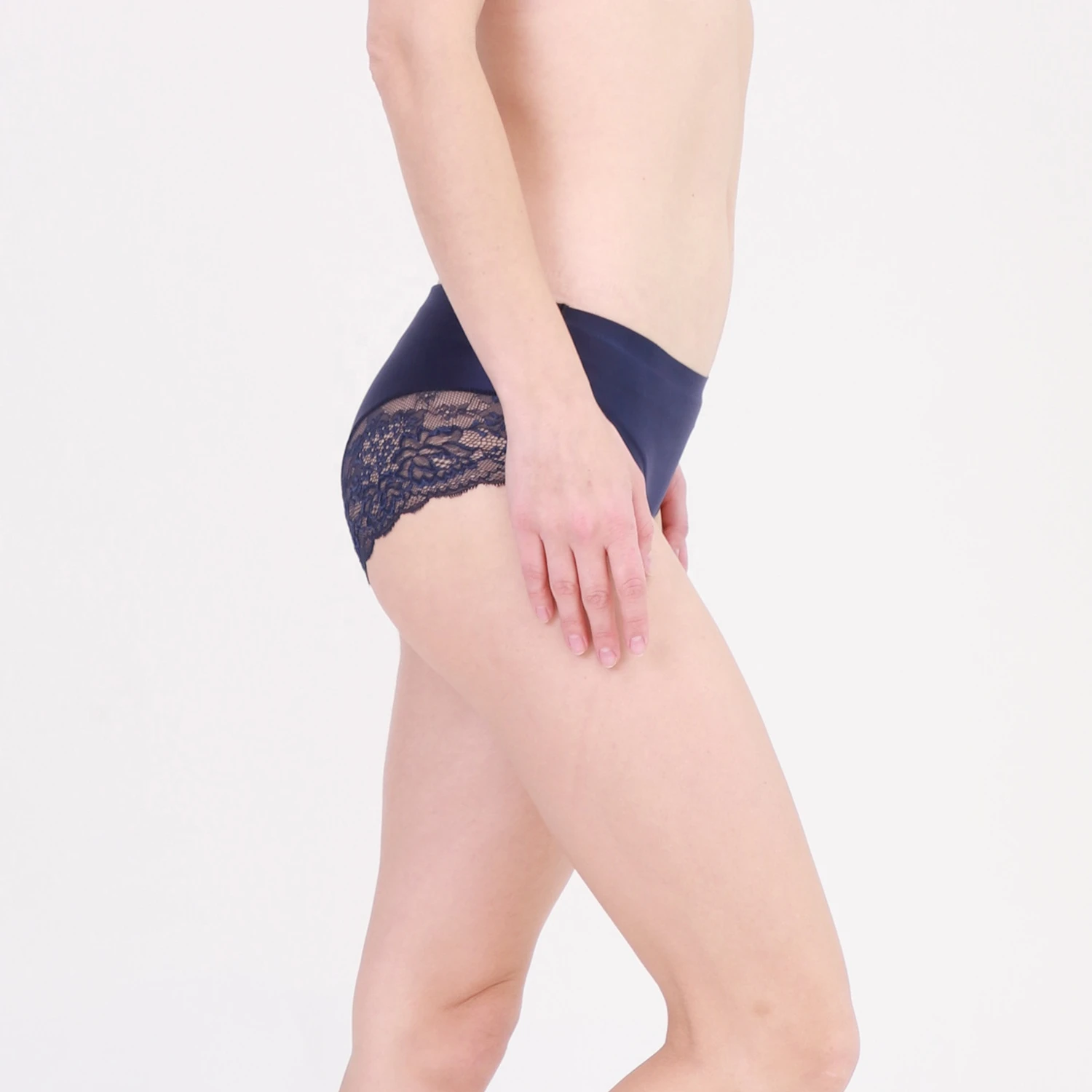 Роскошное кружевное пикантное женское нижнее белье из легкой кружевной ткани, бесшовное нижнее белье из вискозы, трусы